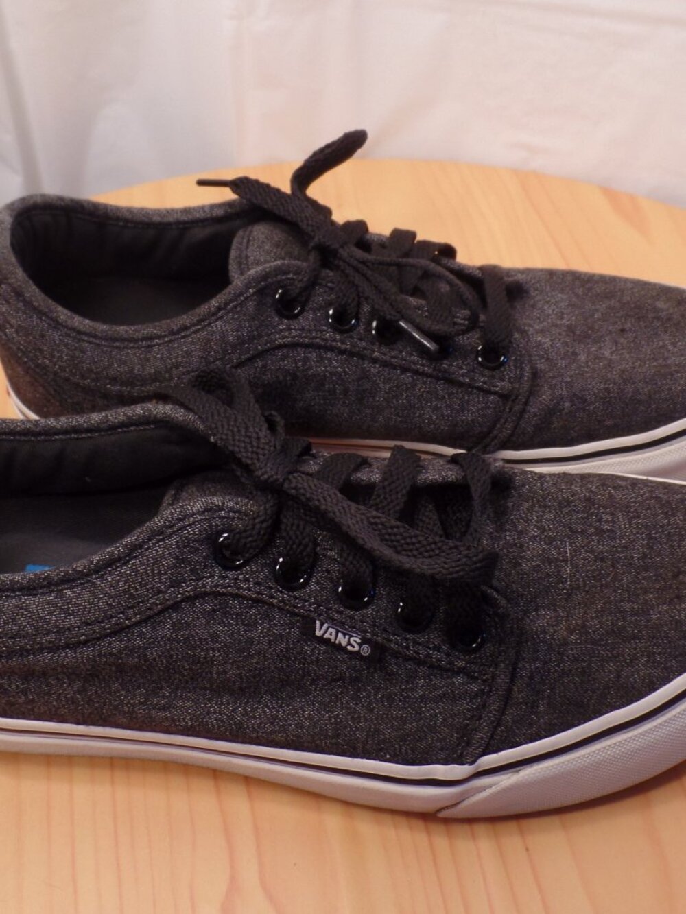 VANS Atwood Varsity Textile Black Grey Low Canvas Shoes Men 8 Sneakers